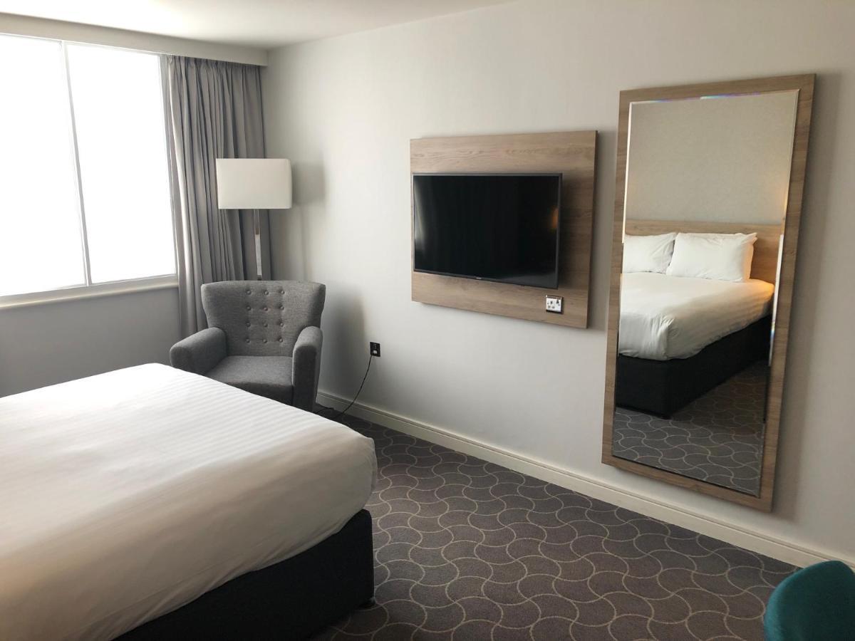 Holiday Inn Ellesmere Port/Cheshire Oaks By Ihg Екстериор снимка