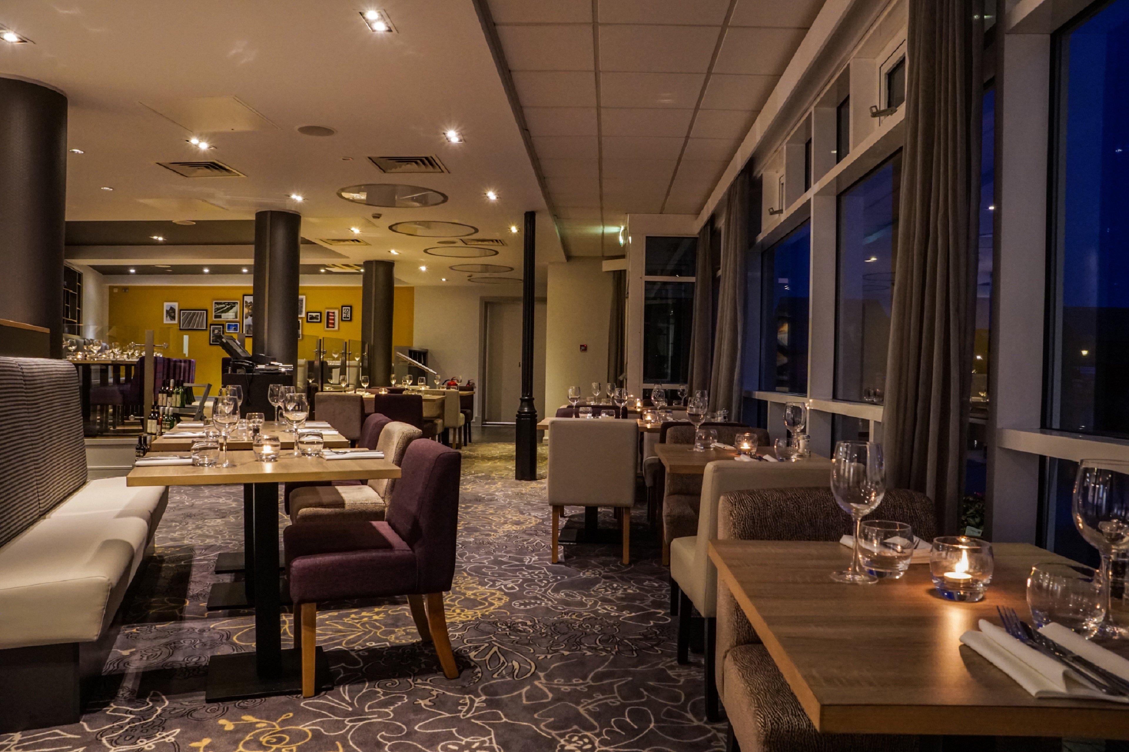 Holiday Inn Ellesmere Port/Cheshire Oaks By Ihg Екстериор снимка