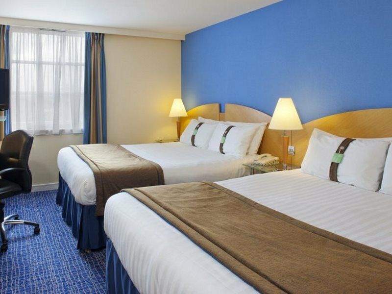 Holiday Inn Ellesmere Port/Cheshire Oaks By Ihg Екстериор снимка